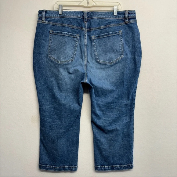 Lane Bryant 20 Crop Jeans - Picture 2 of 8